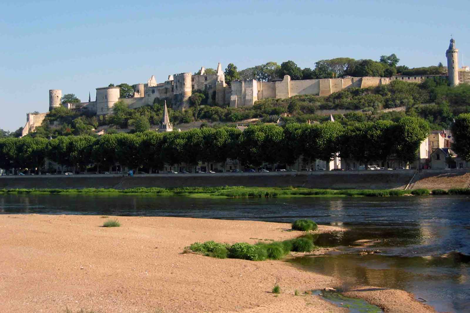Chinon